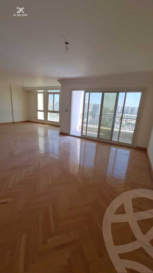 https://aqarmap.com.eg/en/listing/4173371-for-sale-terrace-smouha-solik-group