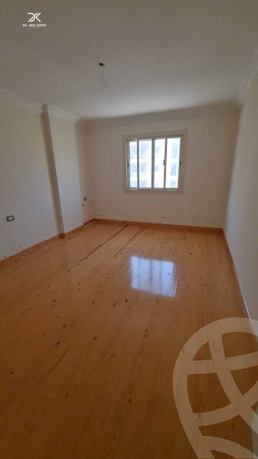 https://aqarmap.com.eg/en/listing/4173371-for-sale-terrace-smouha-solik-group