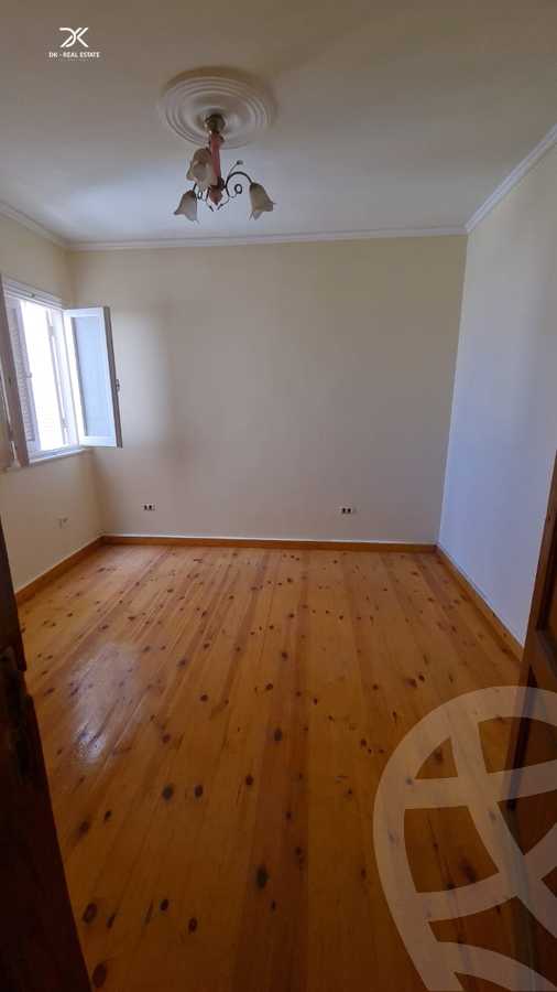 https://aqarmap.com.eg/en/listing/4309949-for-sale-alexandria-kafr-abdo-shr-lsyd-skyn-bnt-lhsyn