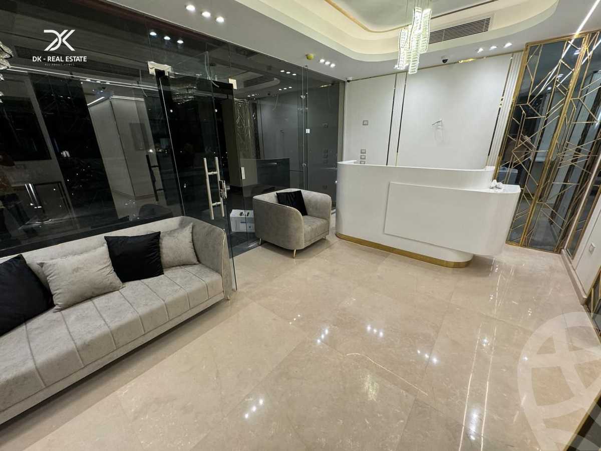 https://aqarmap.com.eg/ar/listing/5280348-for-sale-cairo-new-cairo-compounds-mivida-mivida-business-park-emaar