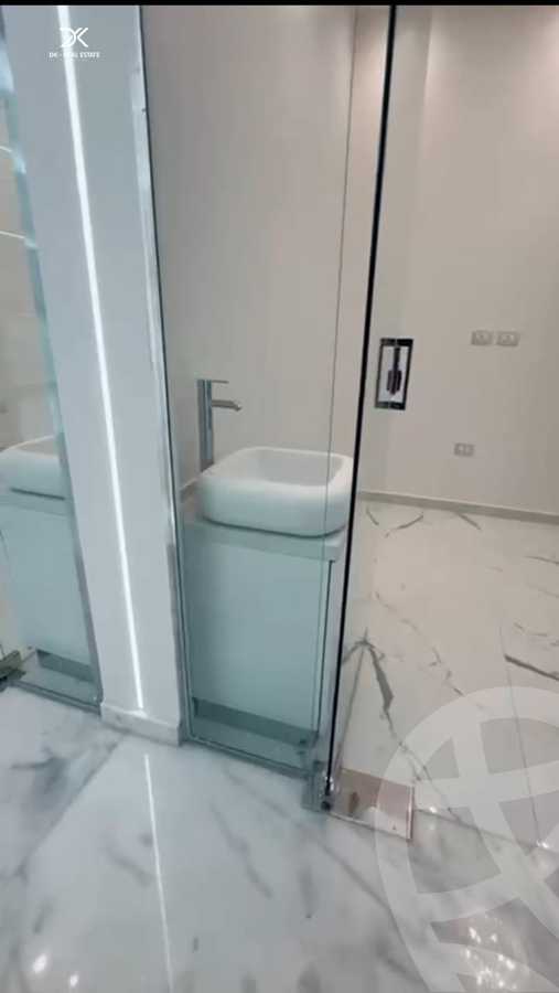 https://aqarmap.com.eg/ar/listing/5280348-for-sale-cairo-new-cairo-compounds-mivida-mivida-business-park-emaar