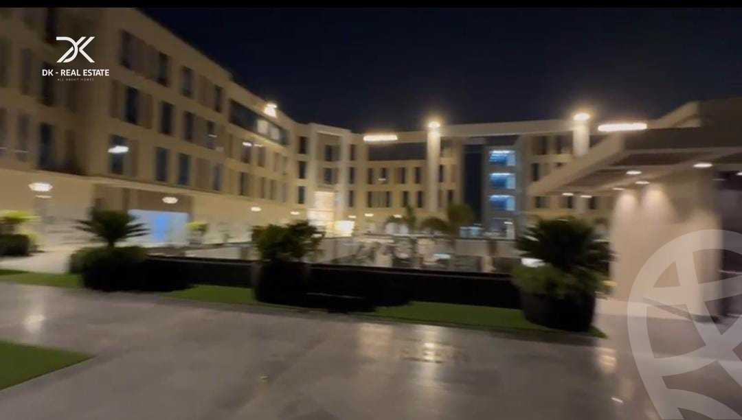 https://aqarmap.com.eg/ar/listing/5280348-for-sale-cairo-new-cairo-compounds-mivida-mivida-business-park-emaar