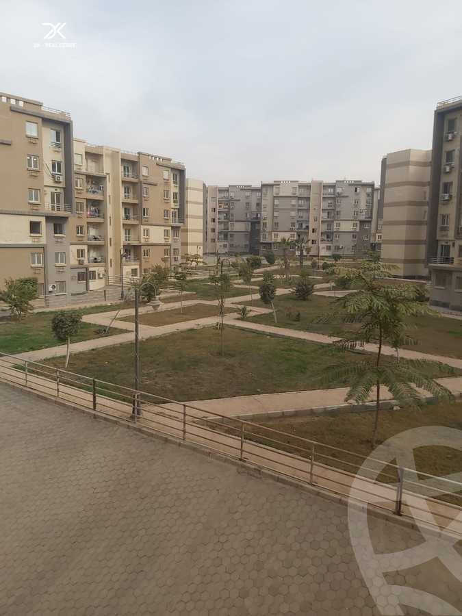 https://aqarmap.com.eg/en/listing/5488096-for-sale-cairo-6th-of-october-hadaeq-october-skn-msr