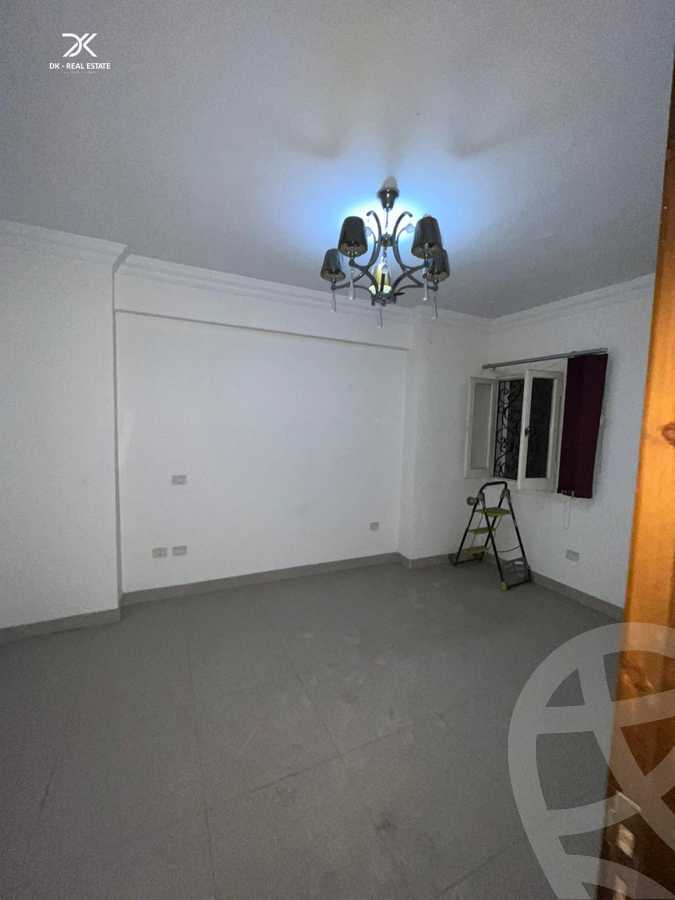 https://aqarmap.com.eg/en/listing/5604334-for-sale-alexandria-camp-cesar-port-said-street
