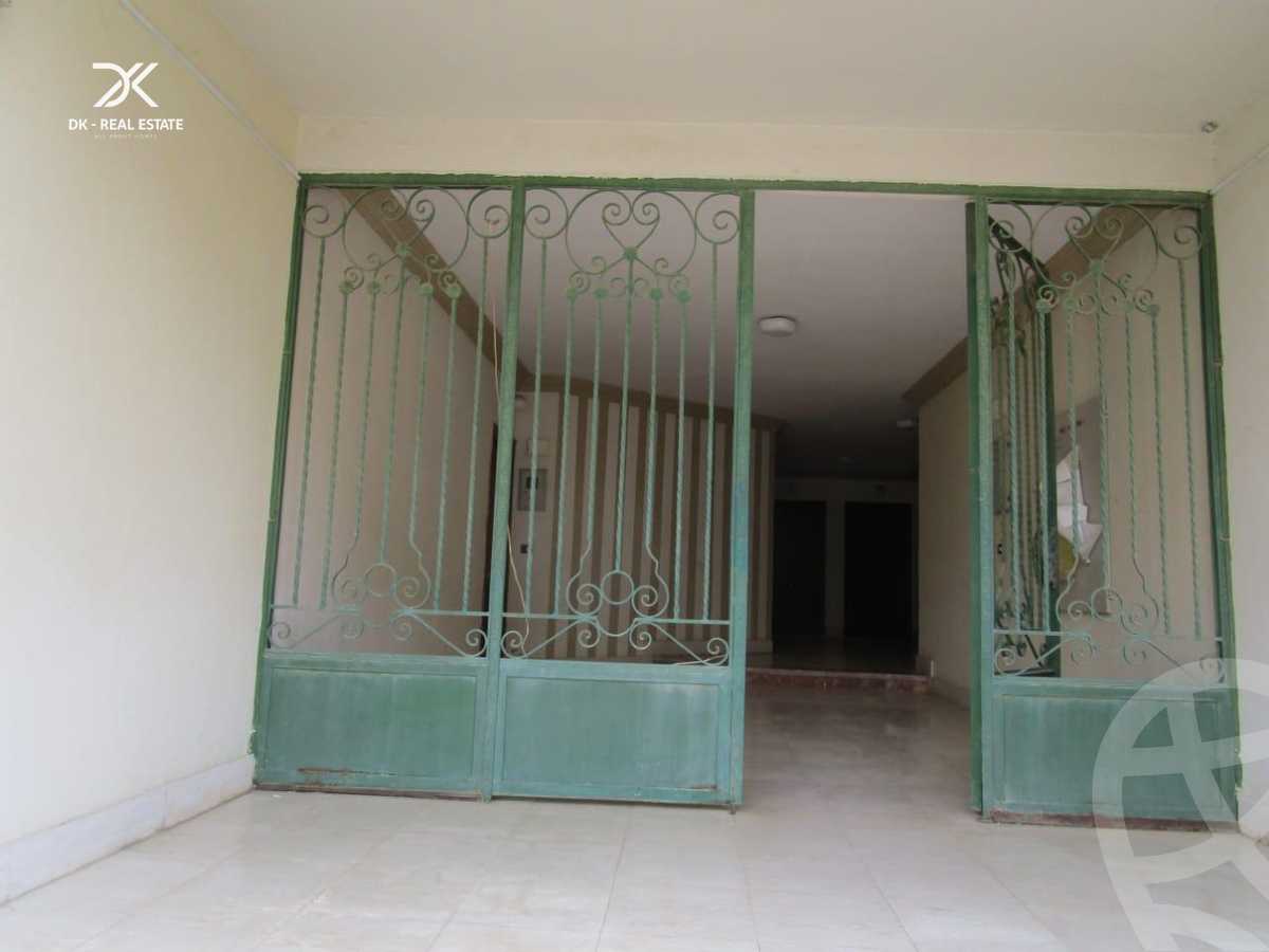 https://aqarmap.com.eg/en/listing/5854875-for-sale-cairo-el-shorouk-compounds-spring-valley