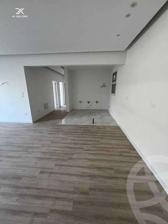 https://aqarmap.com.eg/en/listing/6015417-for-sale-cairo-new-cairo-compounds-el-patio-oro