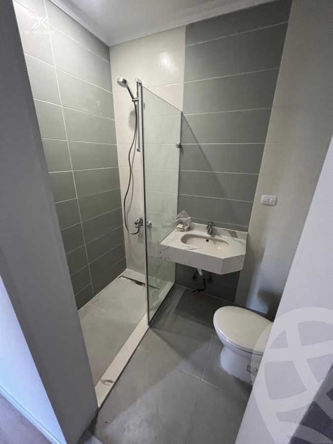 https://aqarmap.com.eg/en/listing/6015417-for-sale-cairo-new-cairo-compounds-el-patio-oro
