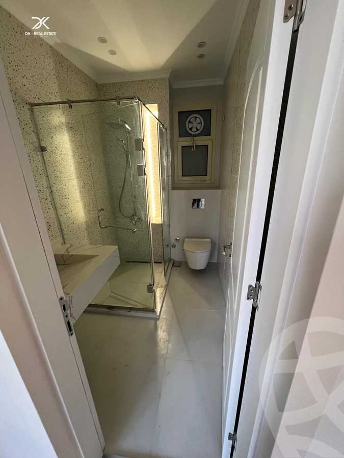 https://aqarmap.com.eg/en/listing/6015417-for-sale-cairo-new-cairo-compounds-el-patio-oro