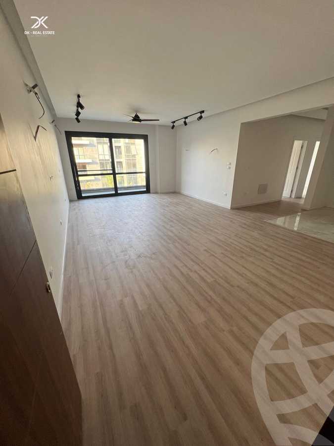 https://aqarmap.com.eg/en/listing/6015417-for-sale-cairo-new-cairo-compounds-el-patio-oro