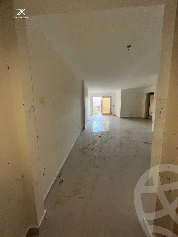 https://aqarmap.com.eg/en/listing/6020796-for-sale-alexandria-smouha-compounds-in-smouha-valore-smouha