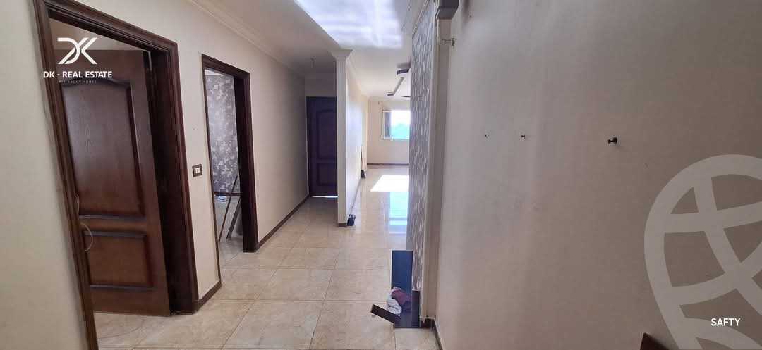 https://aqarmap.com.eg/ar/listing/6028824-for-sale-alexandria-sporting-shr-bwr-s-yd