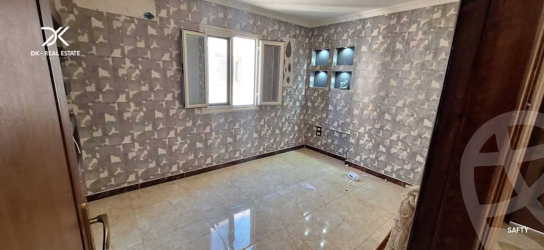 https://aqarmap.com.eg/ar/listing/6028824-for-sale-alexandria-sporting-shr-bwr-s-yd