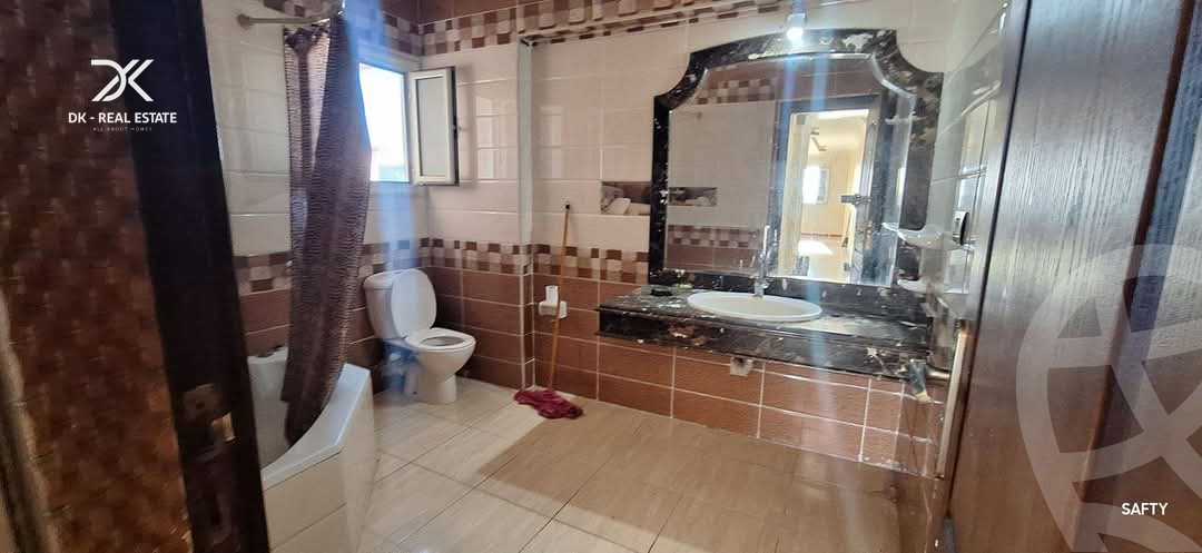 https://aqarmap.com.eg/ar/listing/6028824-for-sale-alexandria-sporting-shr-bwr-s-yd