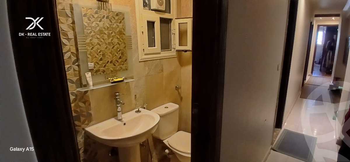 https://aqarmap.com.eg/en/listing/6033853-for-sale-alexandria-sporting-el-geish-road