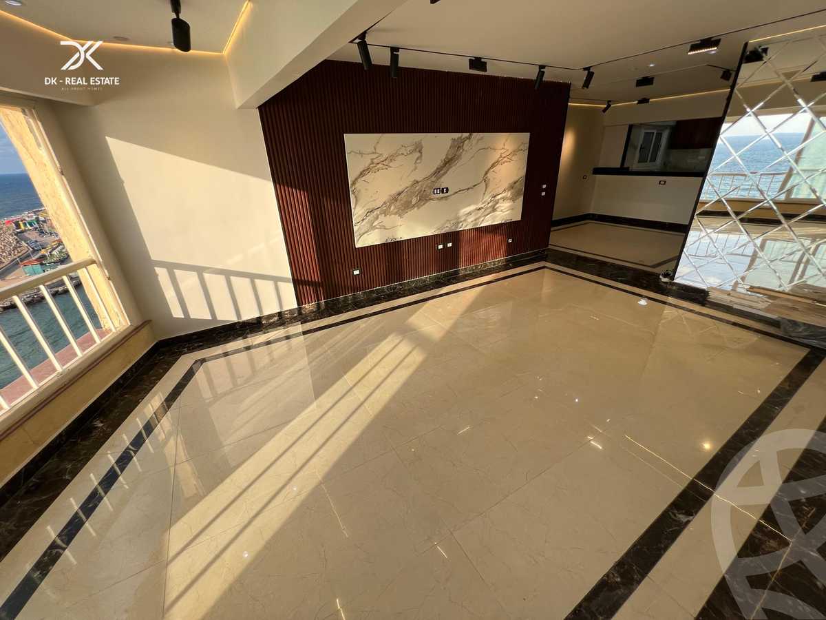 https://aqarmap.com.eg/en/listing/6046713-for-sale-alexandria-stanley-el-geish-rd