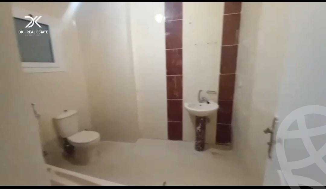 https://aqarmap.com.eg/en/listing/6066164-for-sale-alexandria-sporting-abou-quer-st