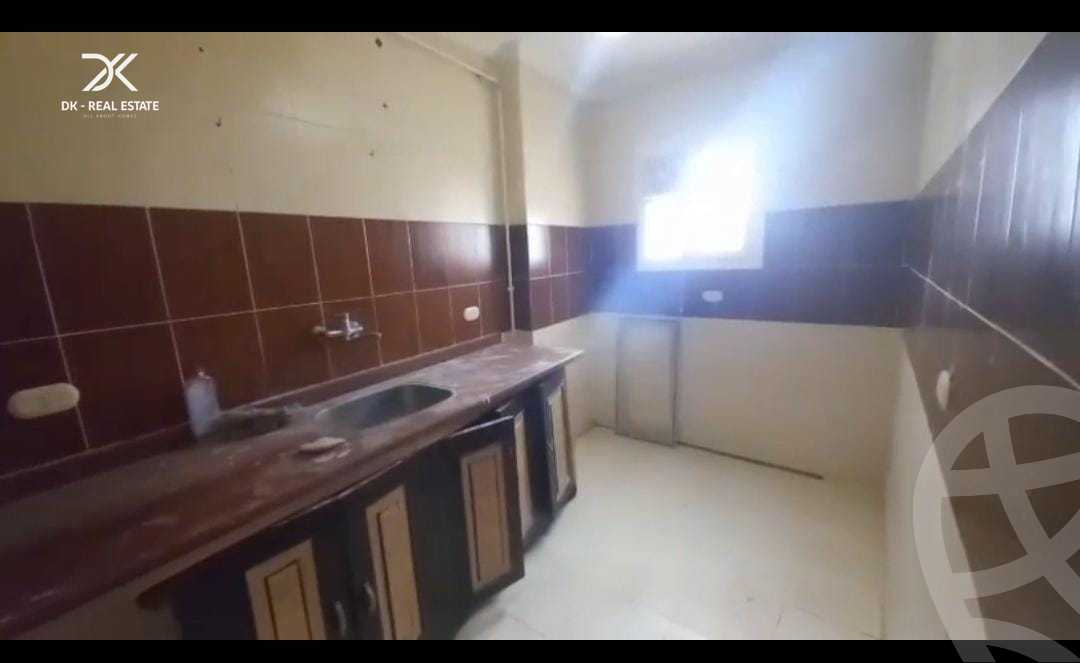 https://aqarmap.com.eg/en/listing/6066164-for-sale-alexandria-sporting-abou-quer-st