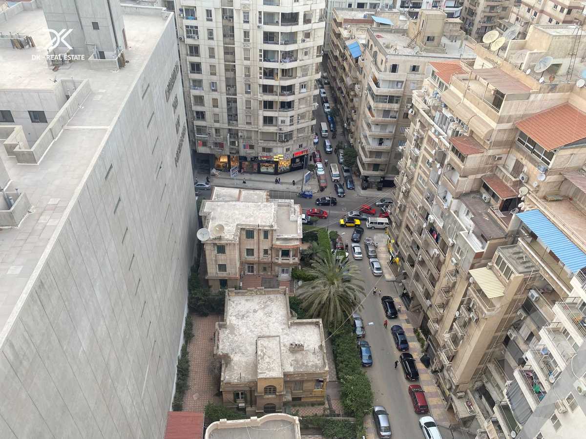 https://aqarmap.com.eg/en/listing/6105066-for-sale-alexandria-lauran-shr-mhmd-z-l-rb