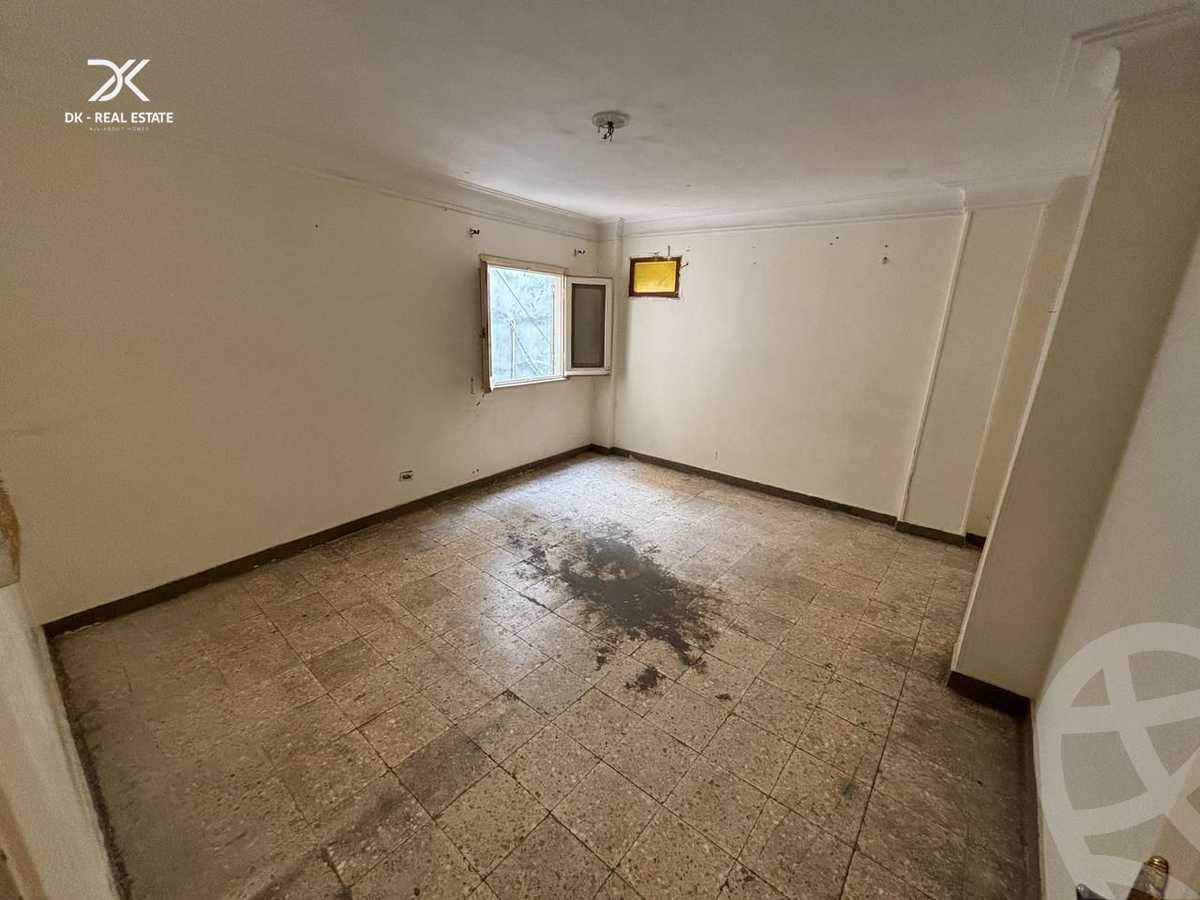 https://aqarmap.com.eg/ar/listing/6212840-for-sale-alexandria-kafr-abdo-kafr-abdou-st