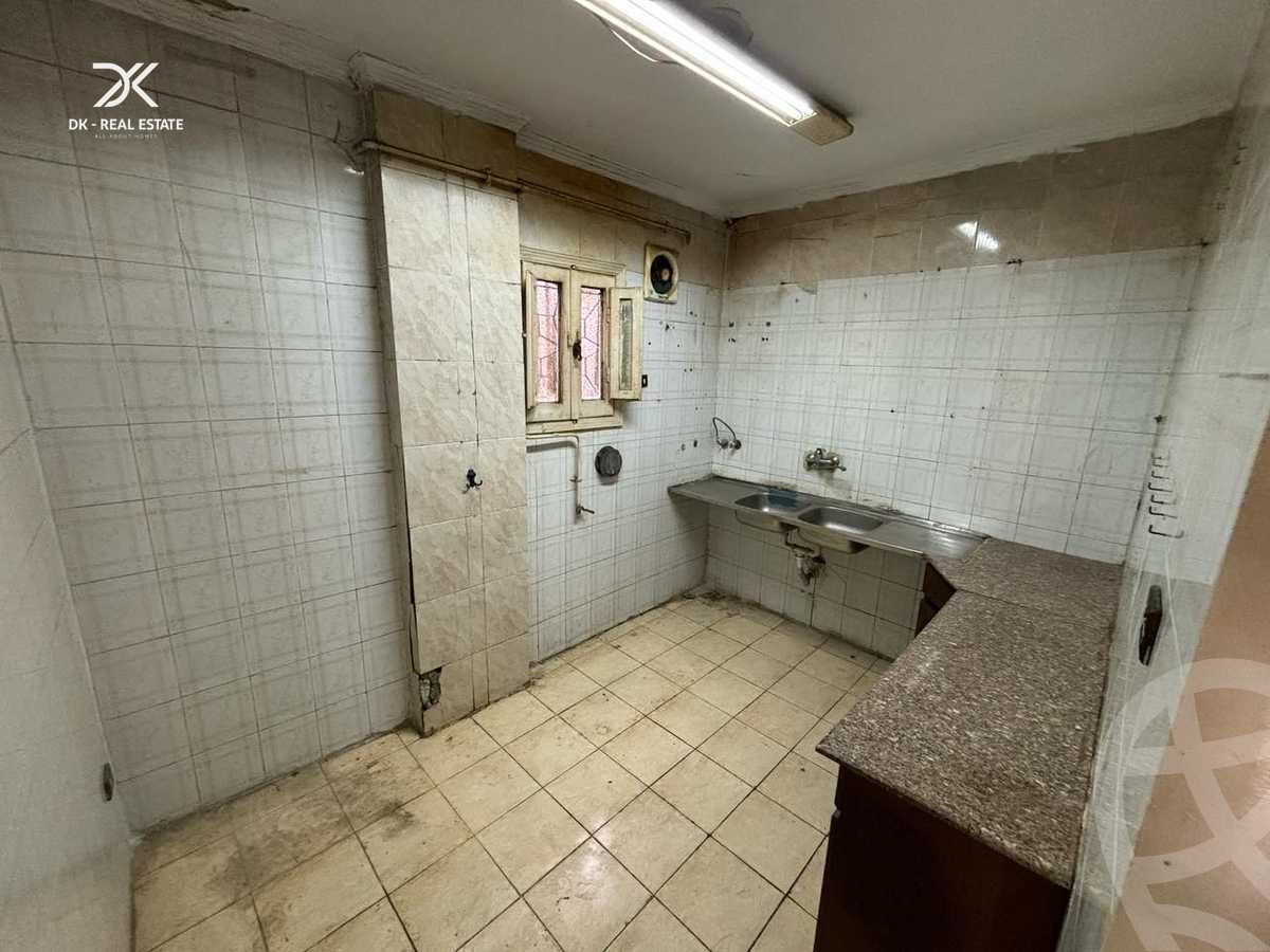 https://aqarmap.com.eg/ar/listing/6212840-for-sale-alexandria-kafr-abdo-kafr-abdou-st