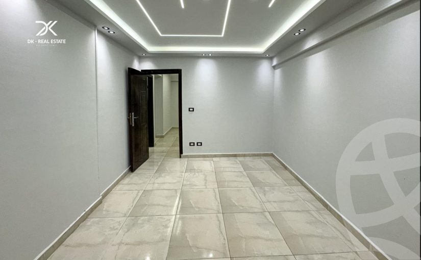 https://aqarmap.com.eg/en/listing/6216499-for-sale-alexandria-miami-el-gaish-rd-st