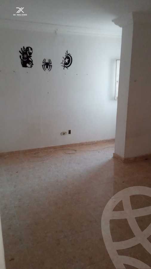 https://aqarmap.com.eg/ar/listing/6245232-for-rent-alexandria-sporting-tiba-st