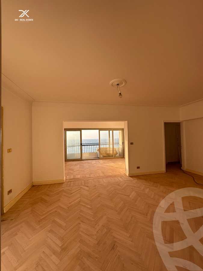 https://aqarmap.com.eg/ar/listing/6262809-for-sale-alexandria-lauran-el-gaish-rd