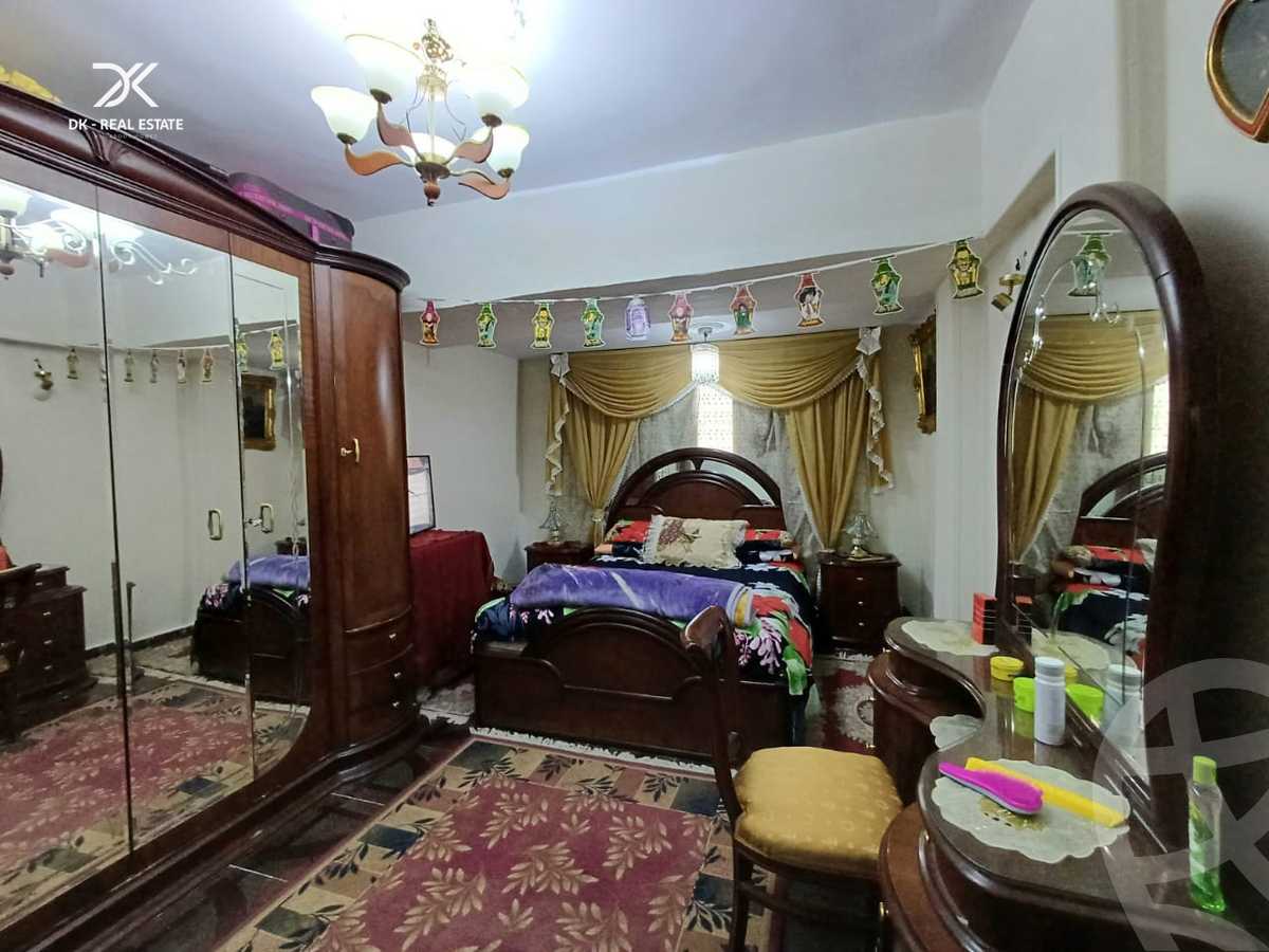 https://aqarmap.com.eg/en/listing/6279988-for-sale-alexandria-el-chatby-port-said-street