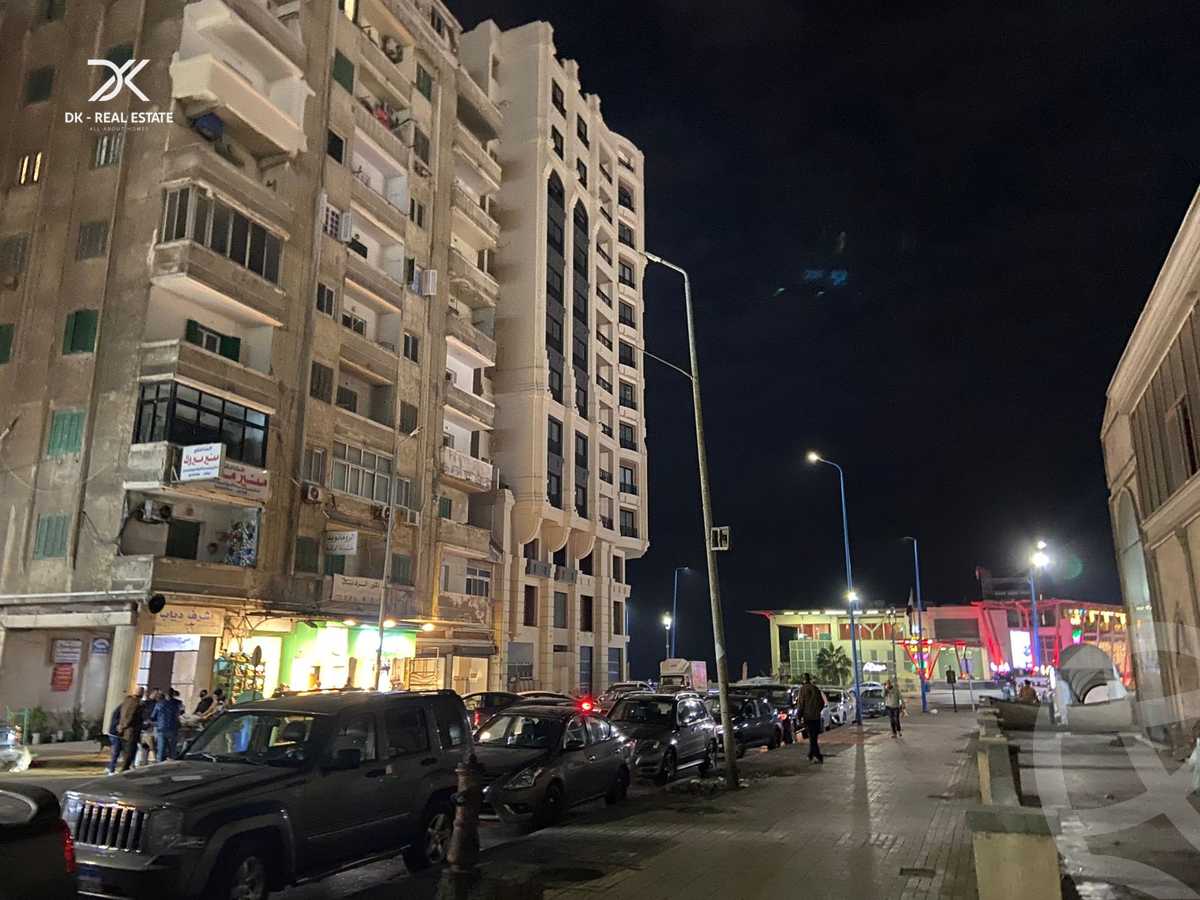 https://aqarmap.com.eg/en/listing/6279988-for-sale-alexandria-el-chatby-port-said-street