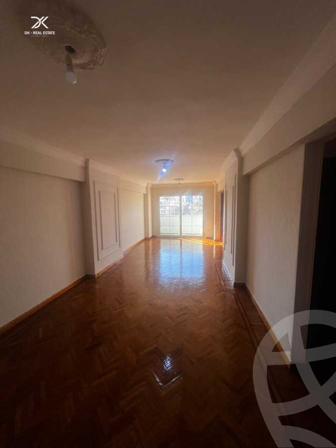 https://aqarmap.com.eg/ar/listing/6301099-for-sale-alexandria-ganaklis-shr-bw-qyr-tryq-lhry