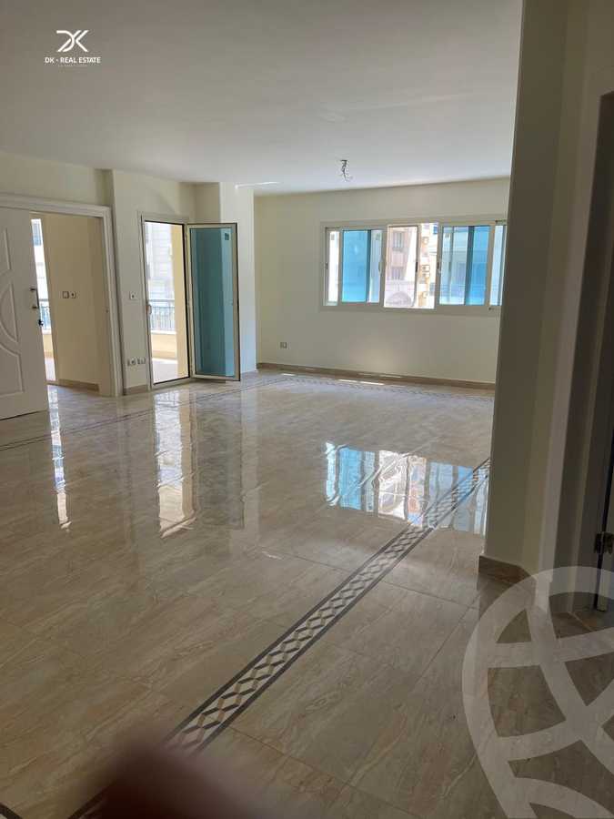 https://aqarmap.com.eg/ar/listing/6339306-for-rent-alexandria-smouha-compounds-in-smouha-antoniadis-city-compound