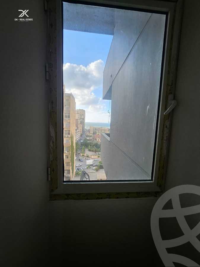 https://aqarmap.com.eg/ar/listing/6374753-for-sale-alexandria-glim-shr-bw-qyr-tryq-lhry