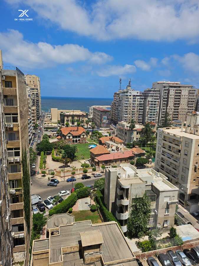 https://aqarmap.com.eg/ar/listing/6374753-for-sale-alexandria-glim-shr-bw-qyr-tryq-lhry