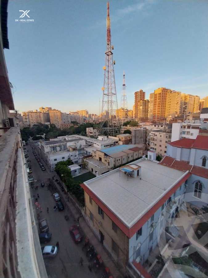https://aqarmap.com.eg/ar/listing/6379541-for-sale-alexandria-glim-al-azaa-st