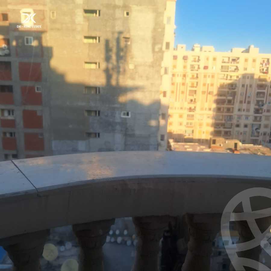 https://aqarmap.com.eg/ar/listing/6451232-for-sale-alexandria-moharram-bey-ali-al-askandarani-st