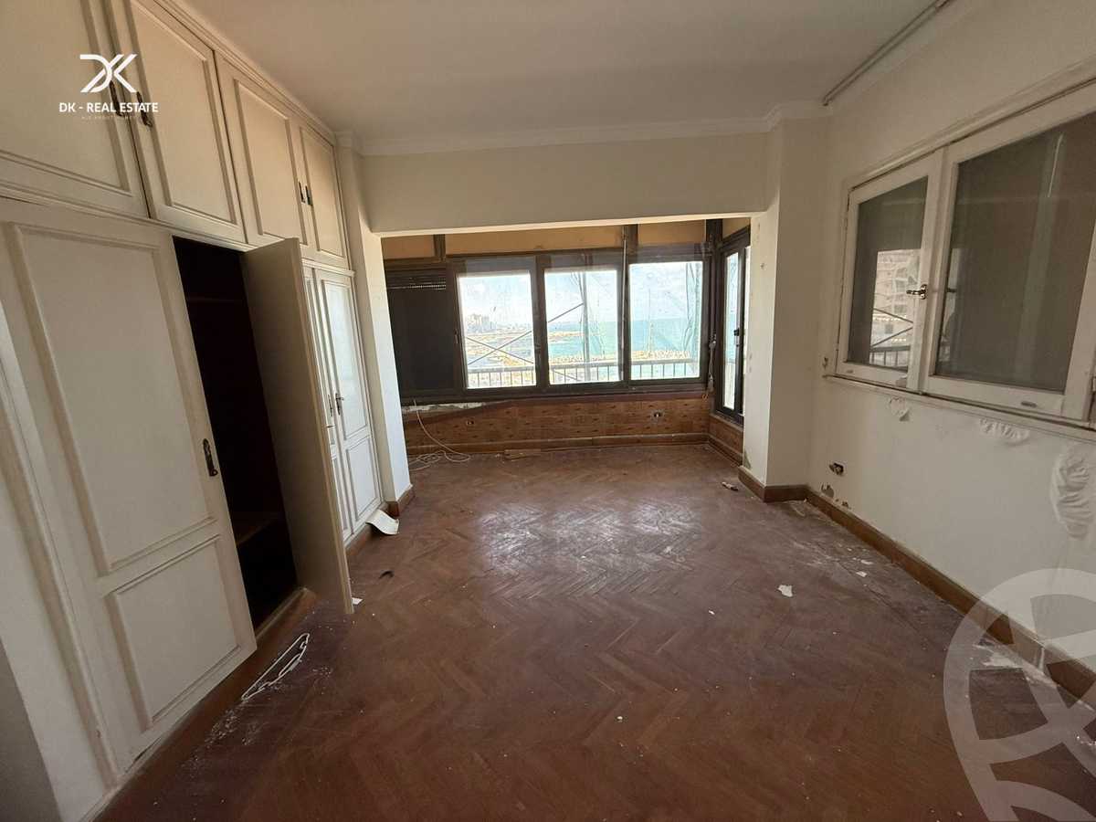 https://aqarmap.com.eg/en/listing/6455083-for-sale-alexandria-lauran-el-gaish-rd