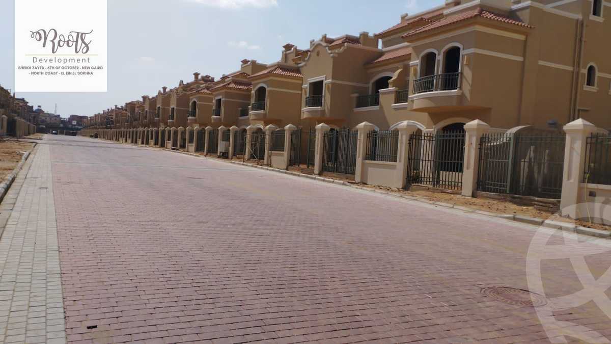 https://aqarmap.com.eg/en/listing/4910020-for-sale-cairo-el-shorouk-compounds-el-patio-5-east