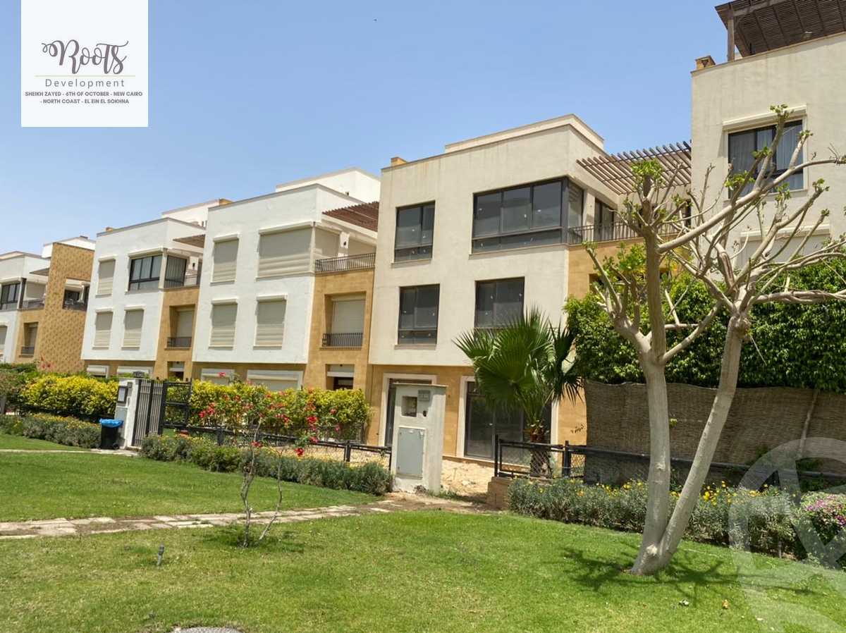 https://aqarmap.com.eg/ar/listing/4045098-for-sale-cairo-el-sheikh-zayed-city-compounds-kmbwnd-wyst-twn-swdyk