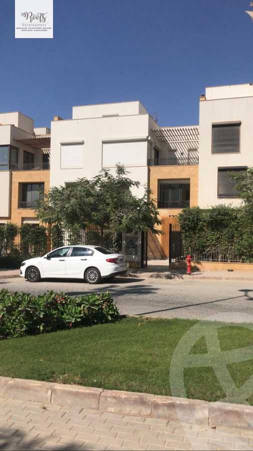 https://aqarmap.com.eg/en/listing/4114711-for-sale-cairo-el-sheikh-zayed-city-compounds-kmbwnd-wyst-twn-swdyk