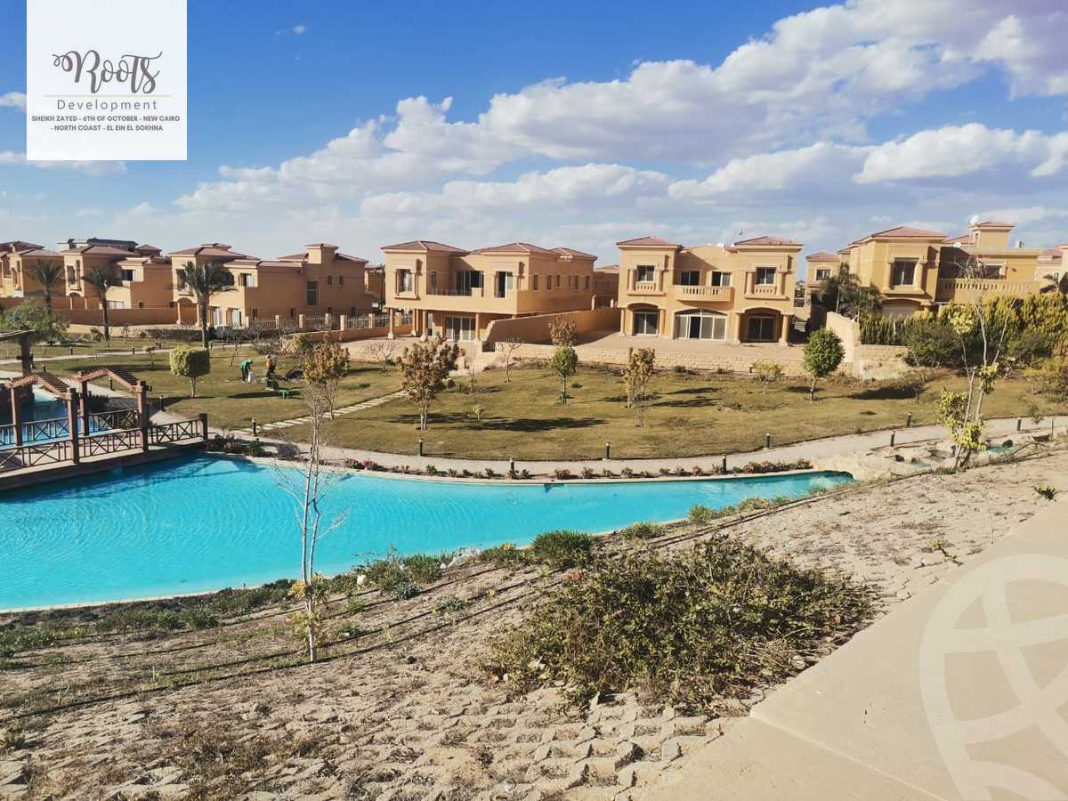 https://aqarmap.com.eg/en/listing/5014501-for-sale-cairo-el-sheikh-zayed-city-compounds-royal-meadows