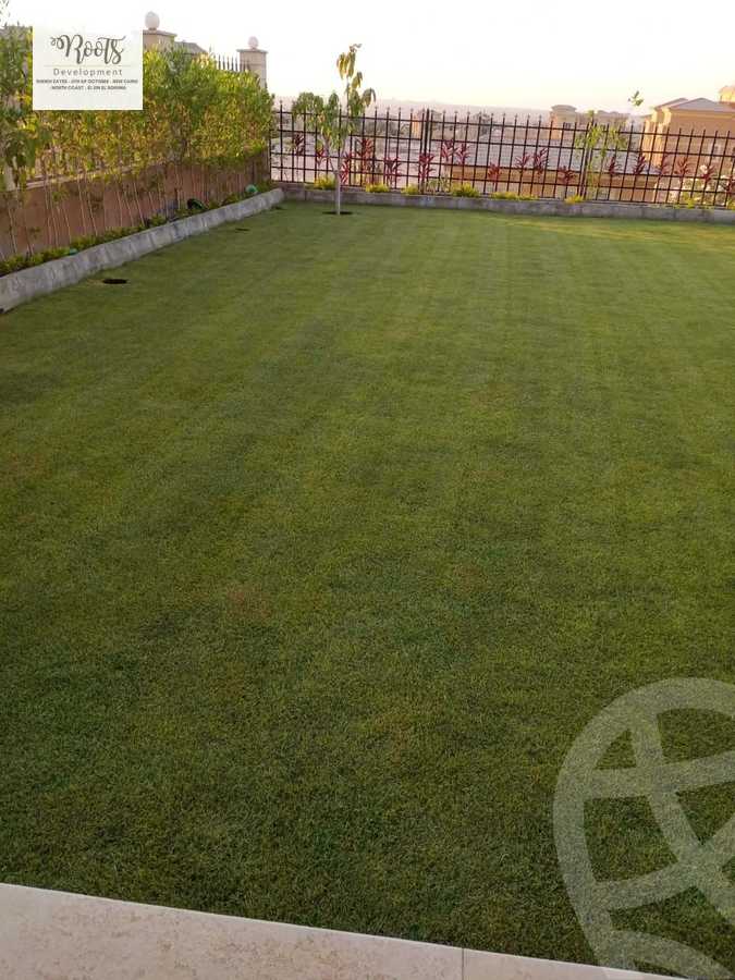 https://aqarmap.com.eg/en/listing/5238803-for-sale-cairo-el-sheikh-zayed-city-compounds-royal-meadows