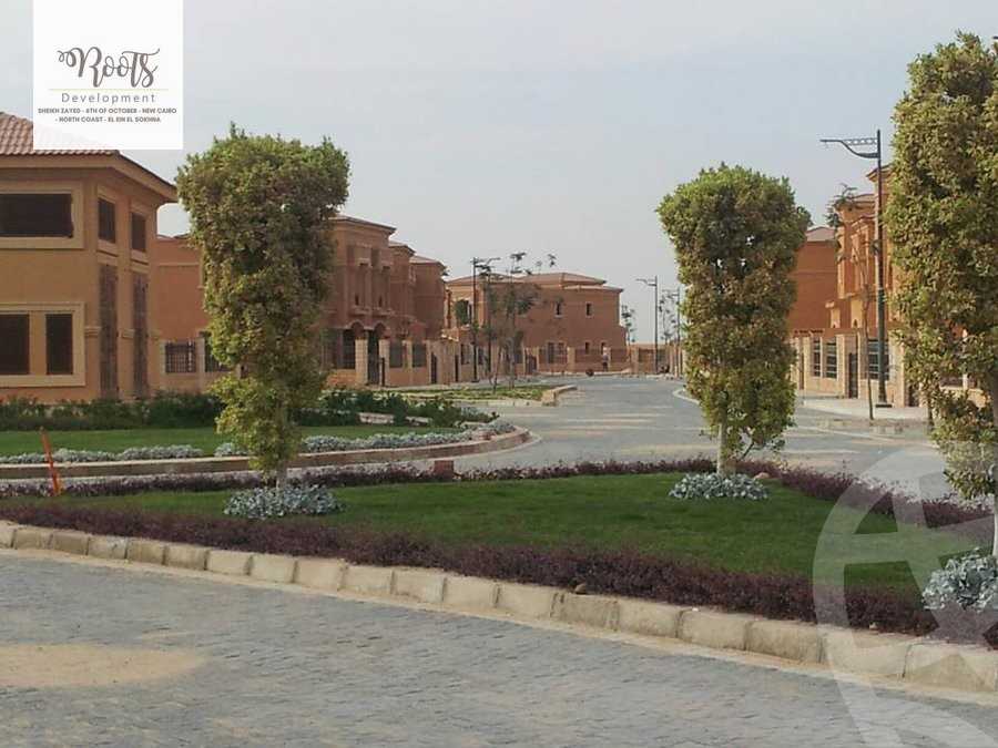 https://aqarmap.com.eg/ar/listing/5515925-for-sale-cairo-el-sheikh-zayed-city-compounds-royal-meadows