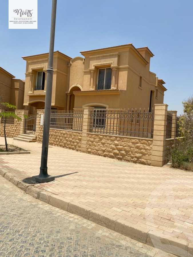 https://aqarmap.com.eg/ar/listing/5515925-for-sale-cairo-el-sheikh-zayed-city-compounds-royal-meadows