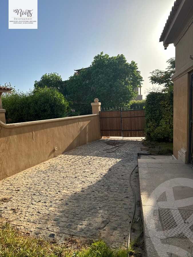 https://aqarmap.com.eg/en/listing/5515984-for-sale-cairo-el-sheikh-zayed-city-compounds-meadows-park