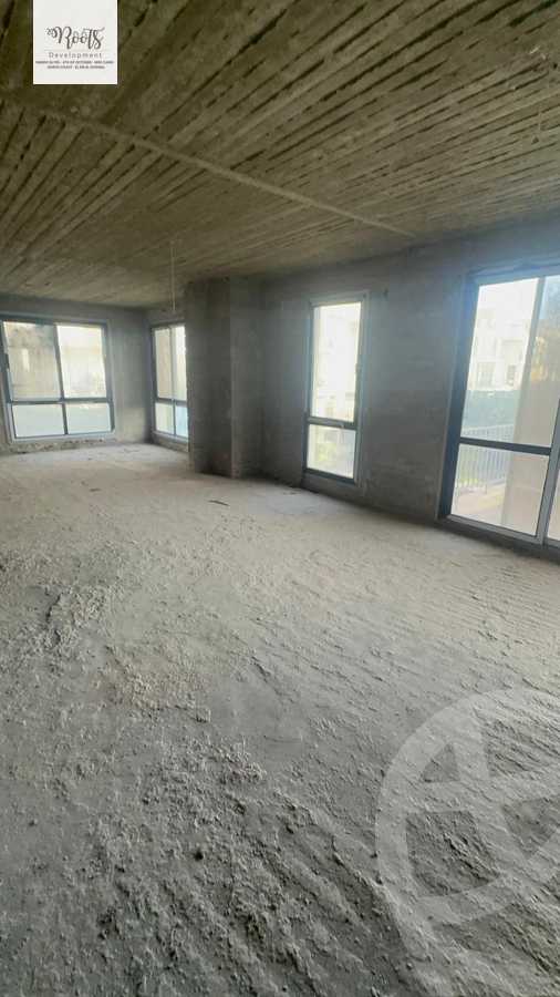 https://aqarmap.com.eg/en/listing/5613705-for-sale-cairo-el-sheikh-zayed-city-compounds-kmbwnd-wyst-twn-swdyk