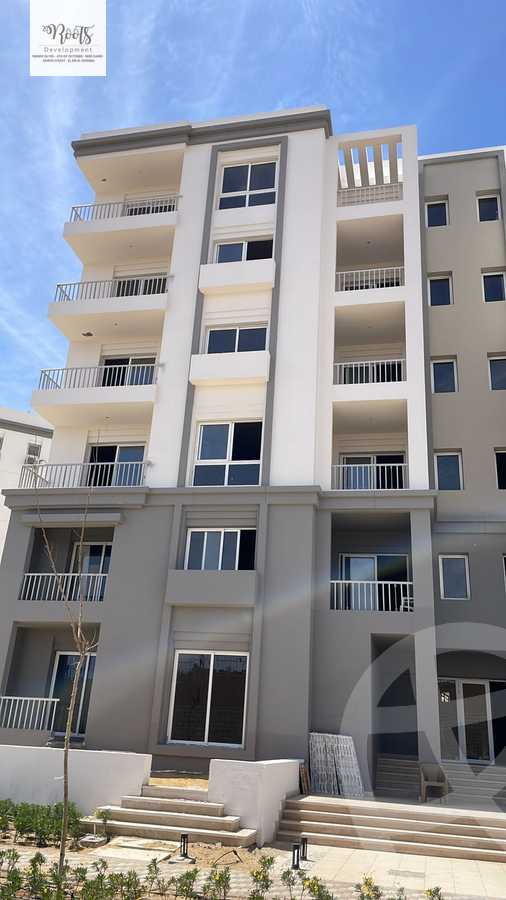 https://aqarmap.com.eg/en/listing/5634528-for-sale-cairo-new-cairo-compounds-hyde-park-centre-ville-hyde-park