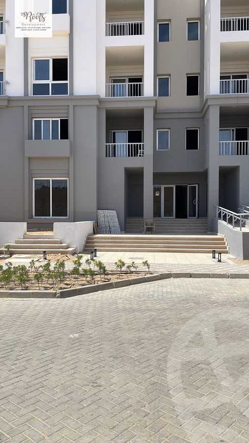https://aqarmap.com.eg/en/listing/5634528-for-sale-cairo-new-cairo-compounds-hyde-park-centre-ville-hyde-park