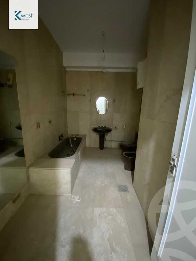 https://aqarmap.com.eg/en/listing/4958533-for-sale-cairo-dokki-kwrnysh-lnyl