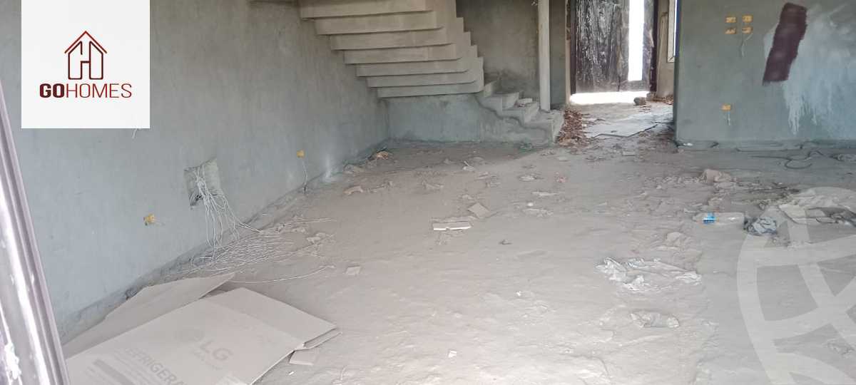 https://aqarmap.com.eg/ar/listing/5789306-for-sale-cairo-new-cairo-compounds-hyde-park-centre-ville-hyde-park