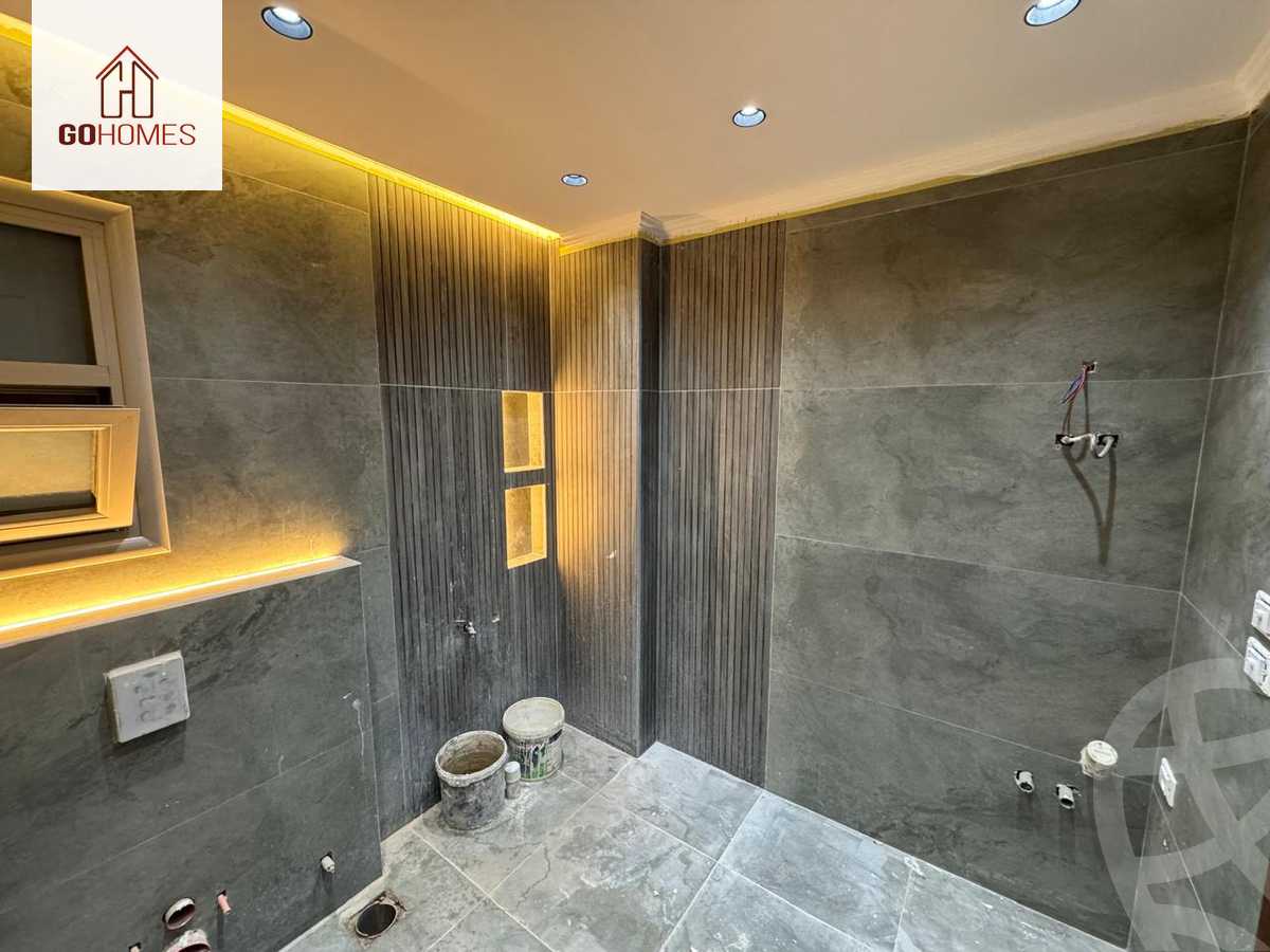 https://aqarmap.com.eg/en/listing/5848723-for-sale-cairo-new-cairo-compounds-galleria-moon-valley